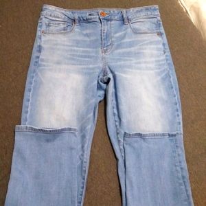 American Eagle Jeans 16